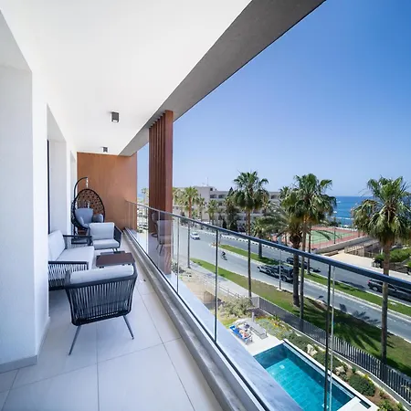 Waterside Sea View * Пафос